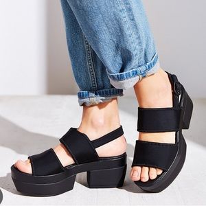 Vagabond Lindi Platform Sandals